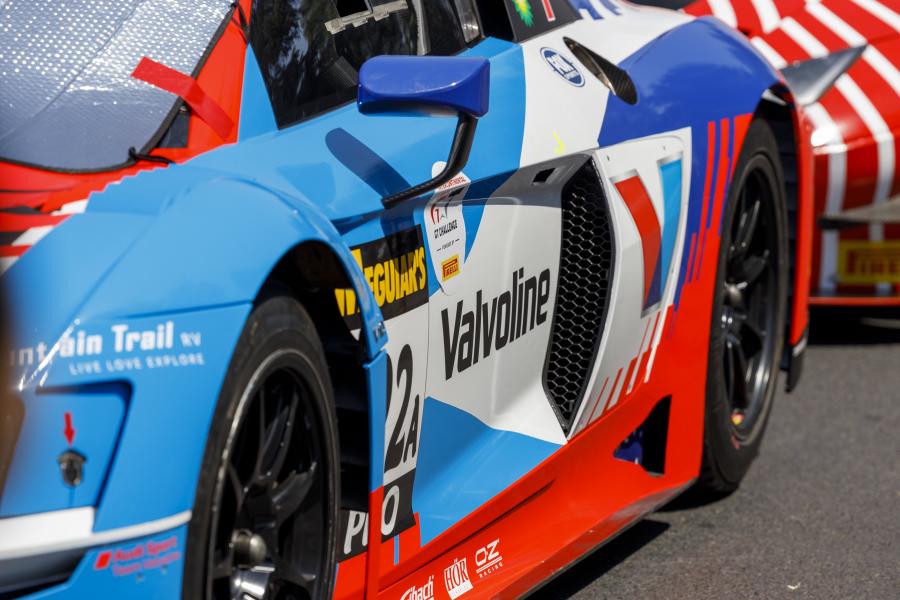 Детали экстерьера Audi R8 LMS 2019 года  (фото 57 из 57)